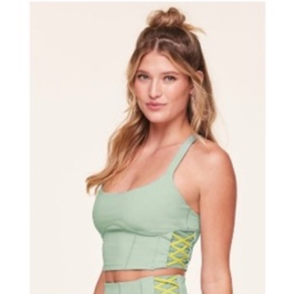 Adore Me Women's Vitality Support Tank and matching leggings Size Medium